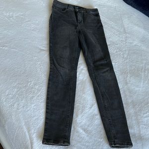 Pieces 5-pocket black jeans size M 30”